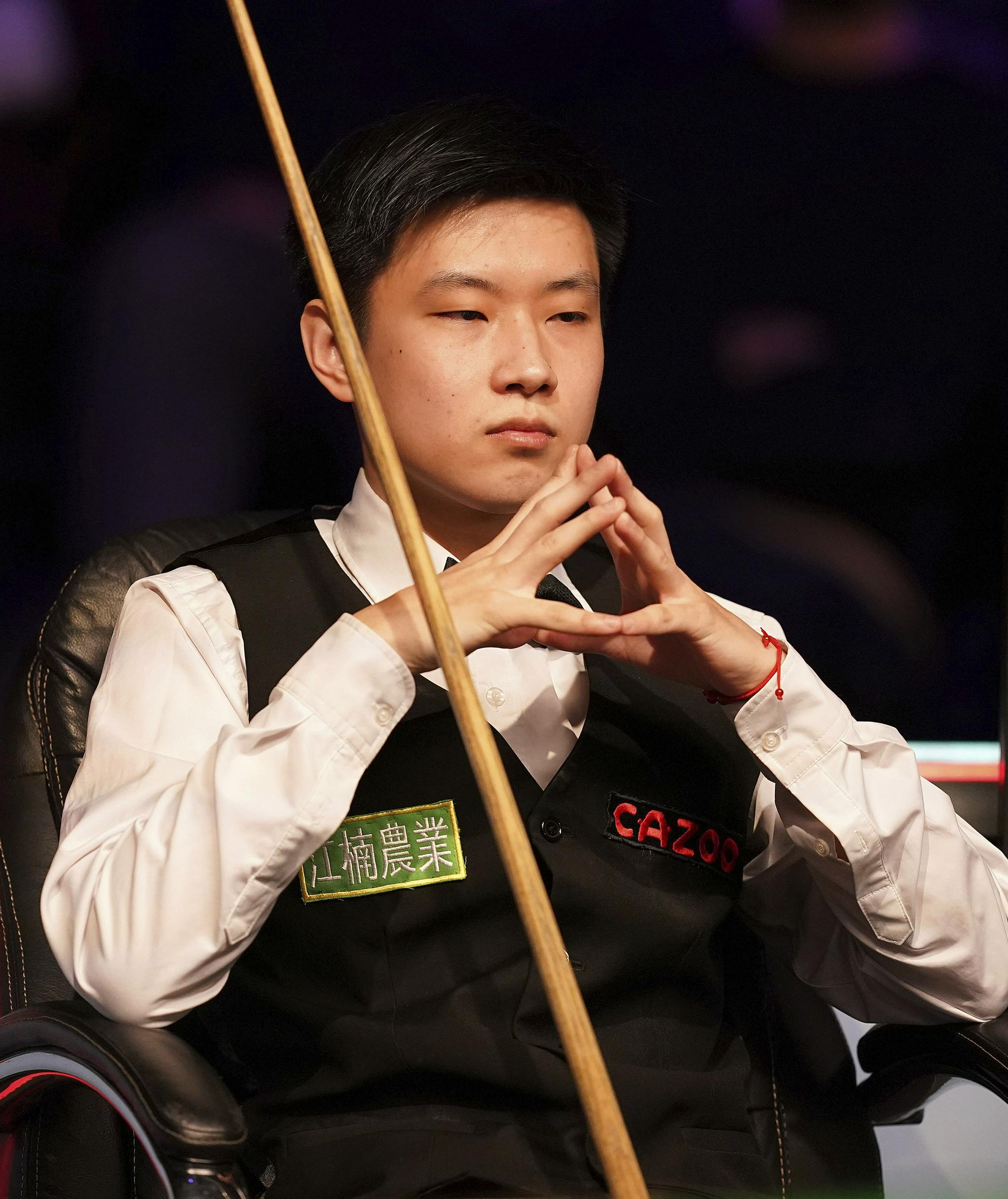 中路防守出 中路防守出