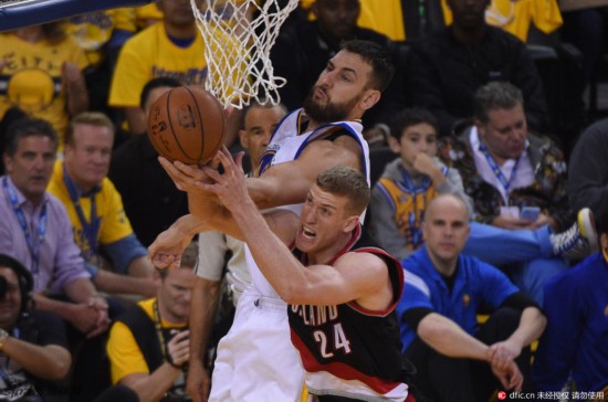 阿森纳队以 阿森纳队以